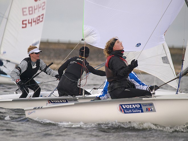 UK 420 Inlands – Lucy  Yeates & Ellie Devereux and Tim Riley_& Luke Burywood © Philip Alton